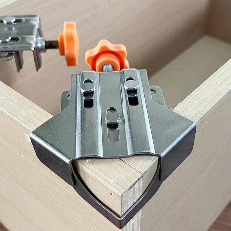 Stainless steel right angle clamp