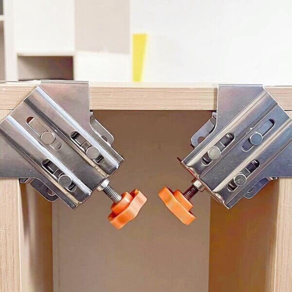 Stainless steel right angle clamp