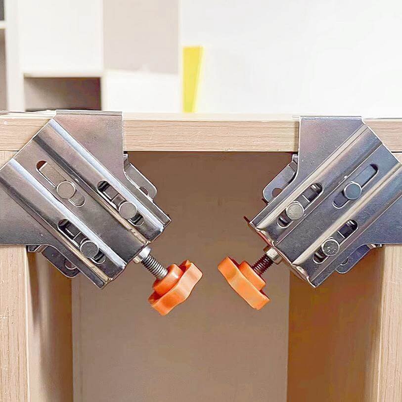 Stainless steel right angle clamp